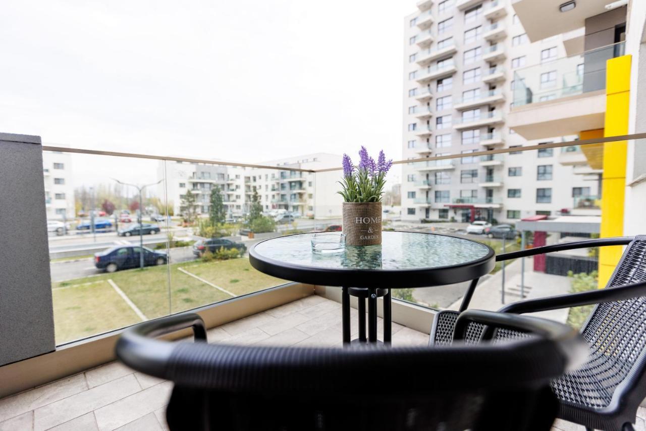Vanilla Apartment - Pipera Bucharest Exterior photo
